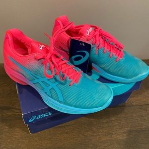 Brand new ASICS running shoe, 8.5